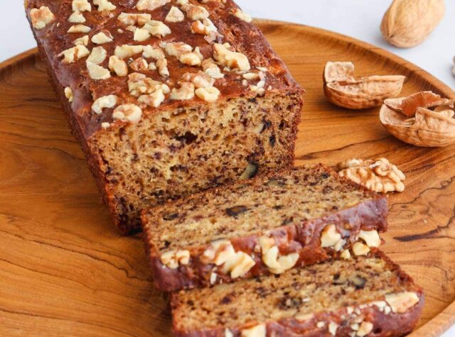 The Gluten Free and Vegan Banana Bread